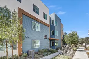 143 Baluster, Irvine, CA 92618 - Photo 27