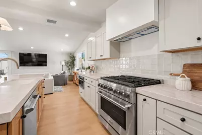 2425 Bowdoin, Costa Mesa, CA 92626 - Photo 11