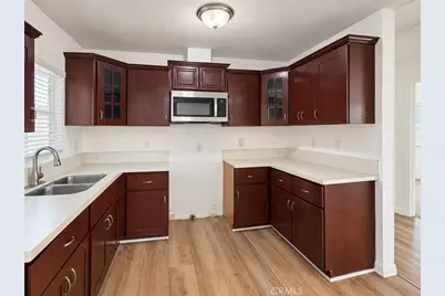 751 E 104th Street, Los Angeles, CA 90002 - Photo 3