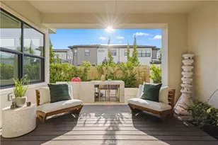 124 Chant, Irvine, CA 92618 - Photo 23