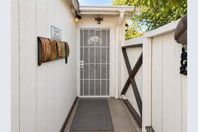 11751 Hortense, Valley Village, CA 91607 - Photo 21