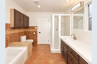11751 Hortense, Valley Village, CA 91607 - Photo 15