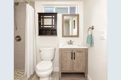 11751 Hortense, Valley Village, CA 91607 - Photo 31