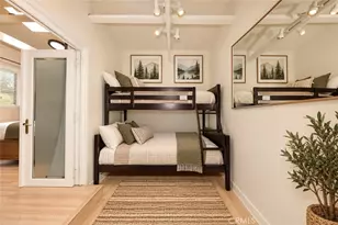 11751 Hortense, Valley Village, CA 91607 - Photo 23