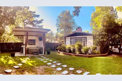 11751 Hortense, Valley Village, CA 91607 - Photo 39
