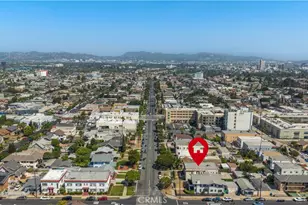 2022 4th Ave, Los Angeles, CA 90018 - Photo 35