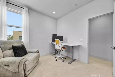 327 Novel, Irvine, CA 92618 - Photo 31