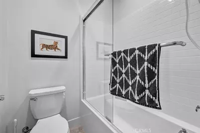 327 Novel, Irvine, CA 92618 - Photo 33