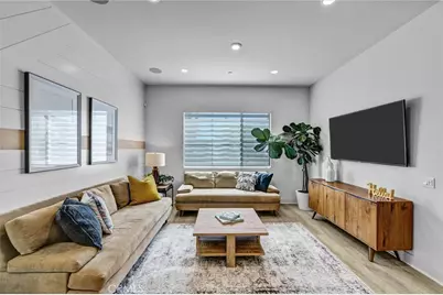 327 Novel, Irvine, CA 92618 - Photo 5