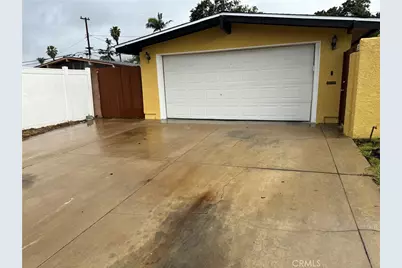 2435 W Broadway, Anaheim, CA 92804 - Photo 9