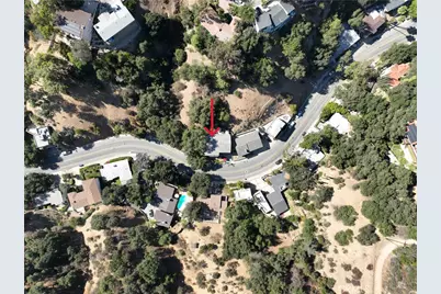 2567 E Chevy Chase, Glendale, CA 91206 - Photo 3