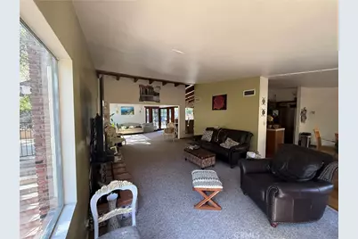 2567 E Chevy Chase, Glendale, CA 91206 - Photo 7