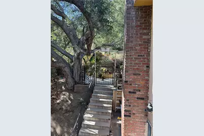 2567 E Chevy Chase, Glendale, CA 91206 - Photo 25