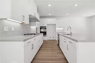 27322 Bear Paw Ln, Valencia, CA 91355 - Photo 9