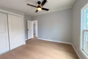 301 Duke Ln, Santa Ana, CA 92704 - Photo 17
