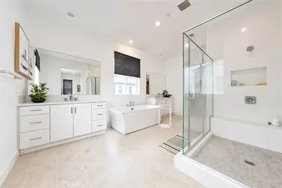 107 Sawbuck, Irvine, CA 92618 - Photo 21