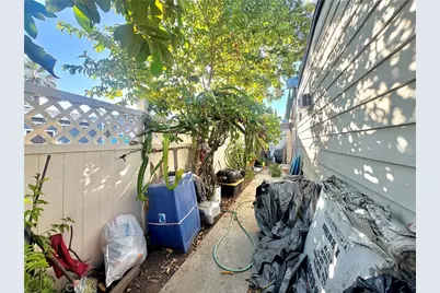 320 N Park Vista #161, Anaheim, CA 92806 - Photo 19