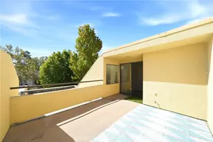 25712 Le Parc, Lake Forest, CA 92630 - Photo 3