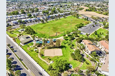 3404 E Lambeth Court #C, Orange, CA 92869 - Photo 39