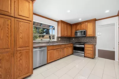 38 Deer Creek, Pomona, CA 91766 - Photo 13