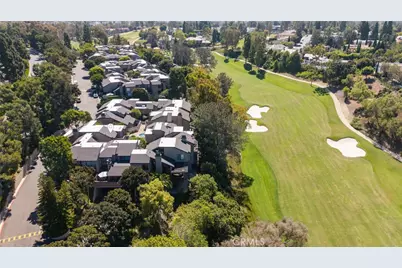 2 Canyon Island, Newport Beach, CA 92660 - Photo 21