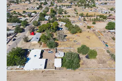 10821 E Avenue R14, Littlerock, CA 93543 - Photo 33