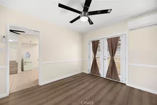 12205 S Halldale, Los Angeles, CA 90047 - Photo 23