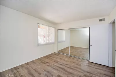 7282 La Mancha Cir, Huntington Beach, CA 92647 - Photo 17