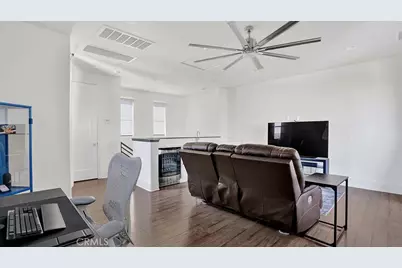 111 Frame, Irvine, CA 92618 - Photo 21