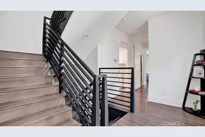 111 Frame, Irvine, CA 92618 - Photo 11