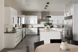 19892 Smt Trl Rd, Trabuco Canyon, CA 92679 - Photo 17
