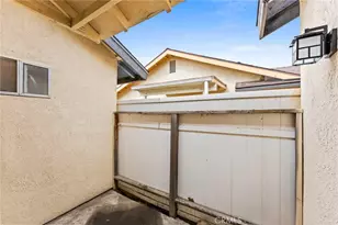 15797 Paine, Fontana, CA 92336 - Photo 37
