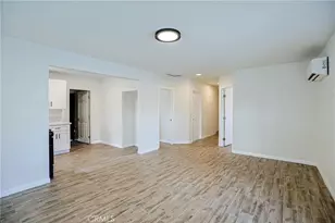 122 N Bewley St, Santa Ana, CA 92703 - Photo 9