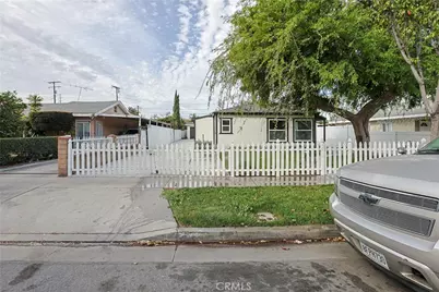 122 N Bewley Street, Santa Ana, CA 92703 - Photo 5