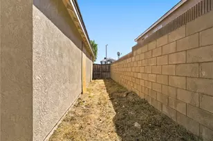 44251 Tahoe Way, Lancaster, CA 93536 - Photo 37