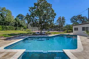 1914 Midlothian Dr, Altadena, CA 91001 - Photo 37