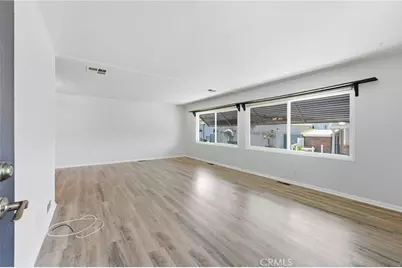 116 Mira Adelante, San Clemente, CA 92673 - Photo 17