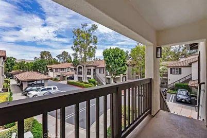 2960 Champion Way #1008, Tustin, CA 92782 - Photo 5