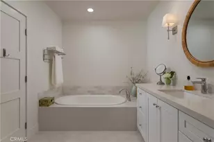 2 Shoal Dr, Corona del Mar, CA 92625 - Photo 23