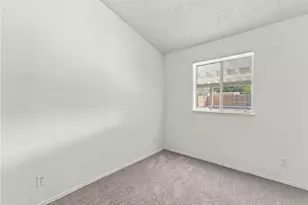 37620 Robin Ln, Palmdale, CA 93550 - Photo 15
