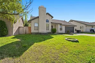 37620 Robin Ln, Palmdale, CA 93550 - Photo 3