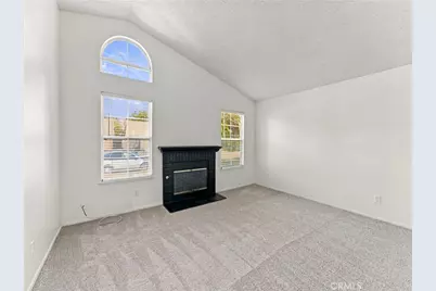 37620 Robin Lane, Palmdale, CA 93550 - Photo 5