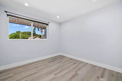 19700 Lull, Los Angeles, CA 91306 - Photo 41