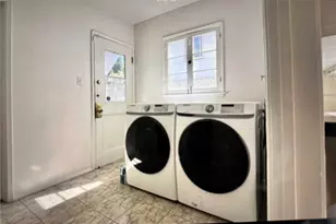 6237 and 6239 W 6th St, Los Angeles, CA 90048 - Photo 63