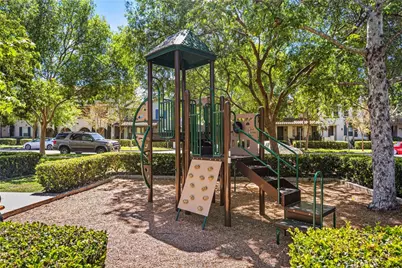 152 Treehouse, Irvine, CA 92603 - Photo 35