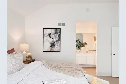 32 Spinnaker, Irvine, CA 92614 - Photo 19