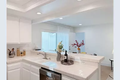 32 Spinnaker, Irvine, CA 92614 - Photo 9