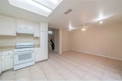 123 Goldenrod #74, Irvine, CA 92614 - Photo 7
