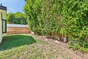 10007 Debra Ave, Granada Hills, CA 91343 - Photo 39
