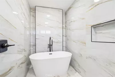 10007 Debra Ave, Granada Hills, CA 91343 - Photo 15
